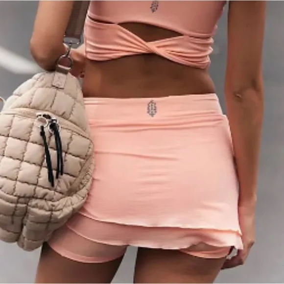 Free People/ FP Movement Little Bit of Love Skort Pastel Peach Size XL - Picture 4 of 8